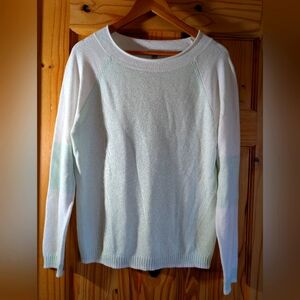 Talbots Brand New Thermolite Light Green/White Very Soft Sweater Size Medium NWT